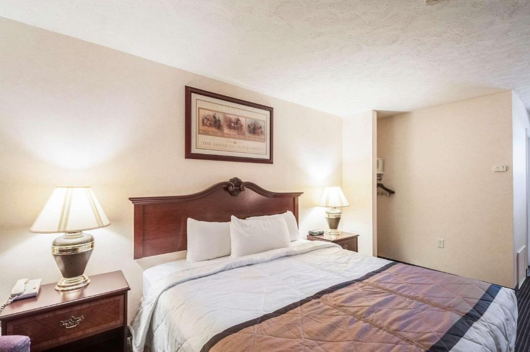 Photo of Bedroom in Charles Town