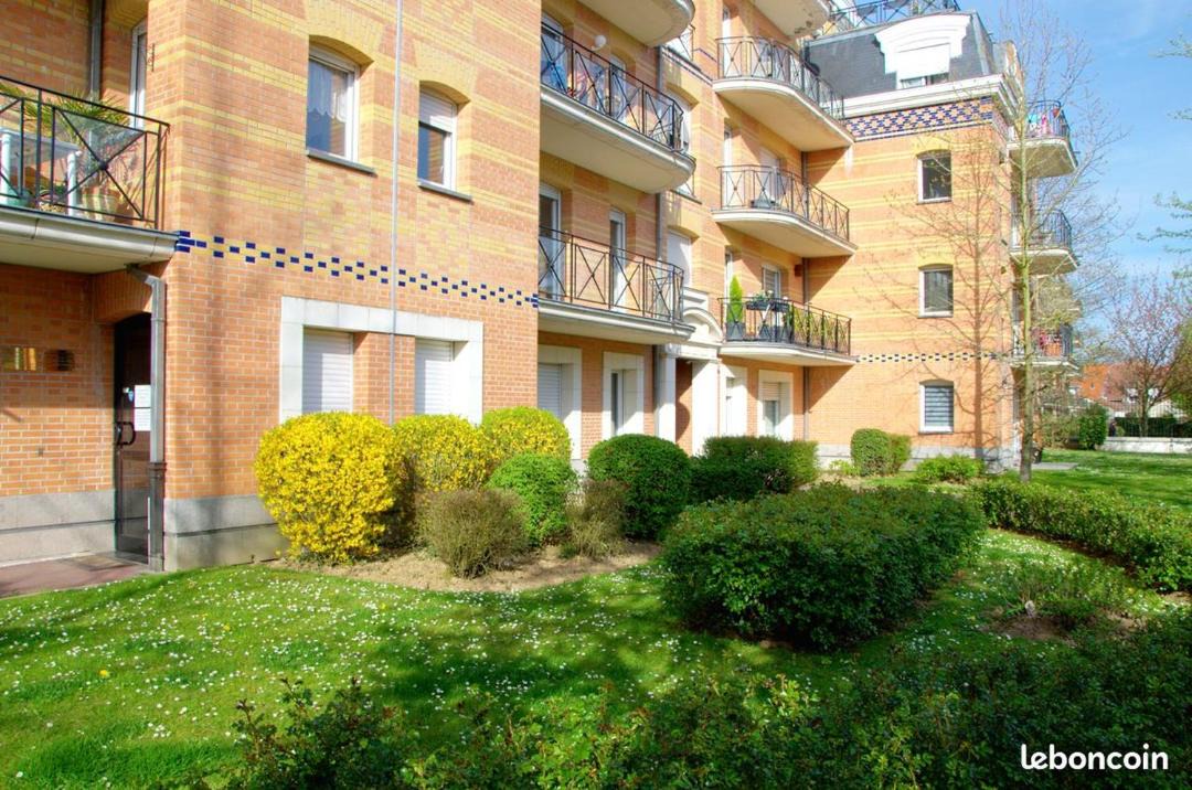 Photo of Buildings in Valenciennes