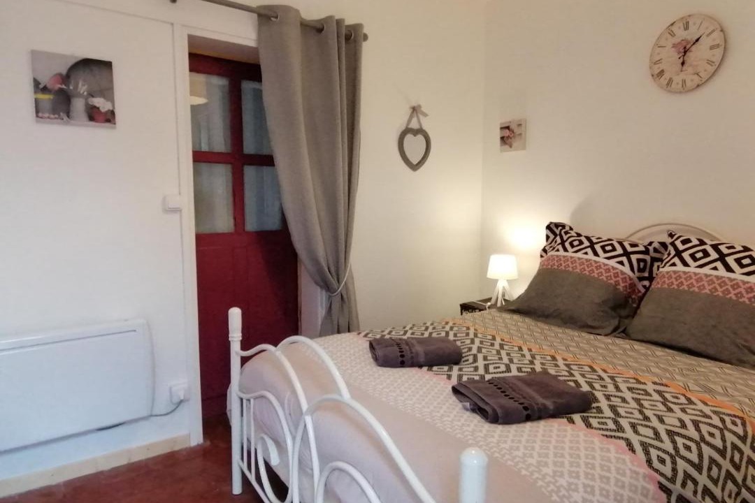 Photo of Bedroom in Greez-sur-Roc