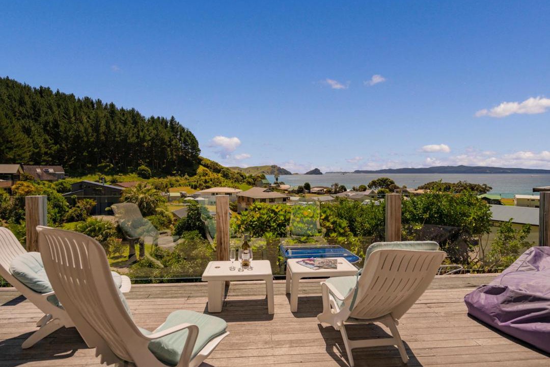 Photo of Patio Balcony in Opito Bay