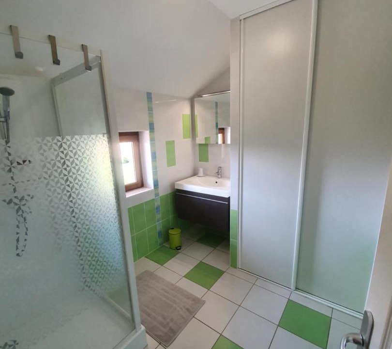 Photo of Bathroom in Marlieux