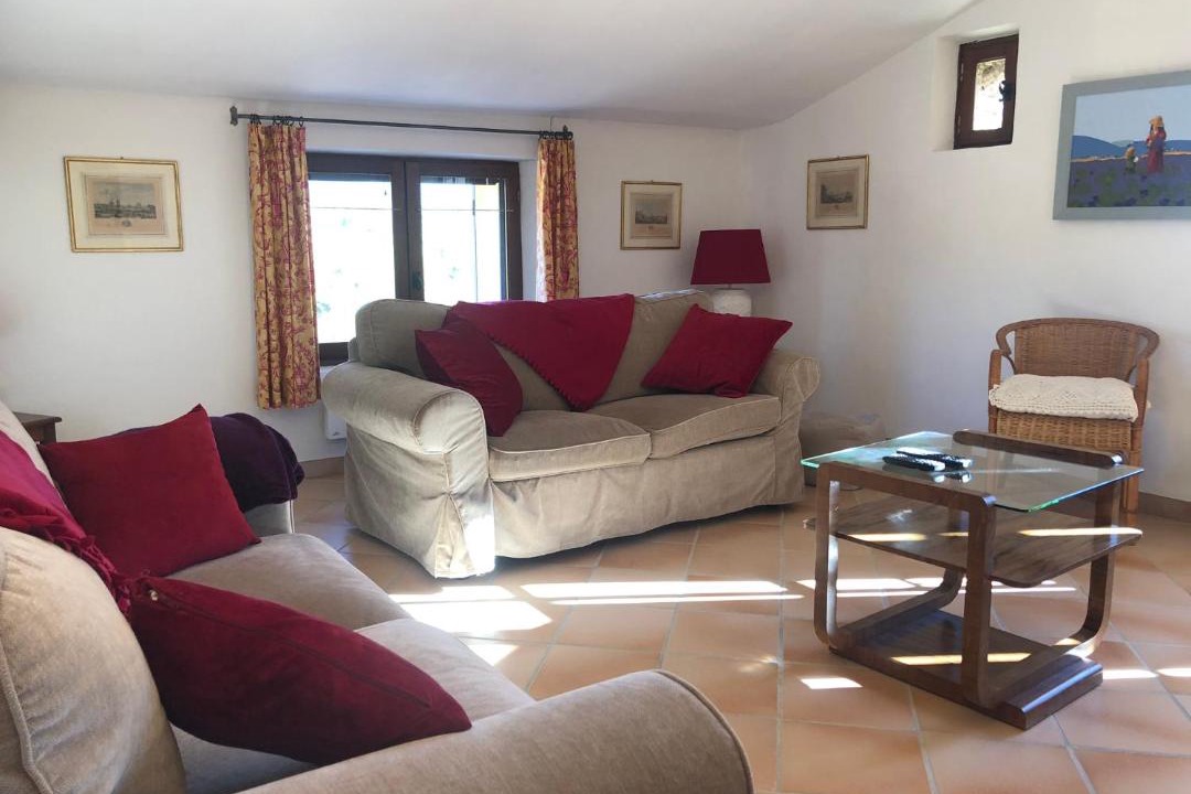 Photo of Others in Faucon