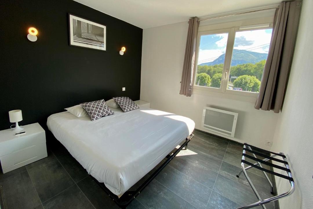 Photo of Bedroom in Fontanil-Cornillon