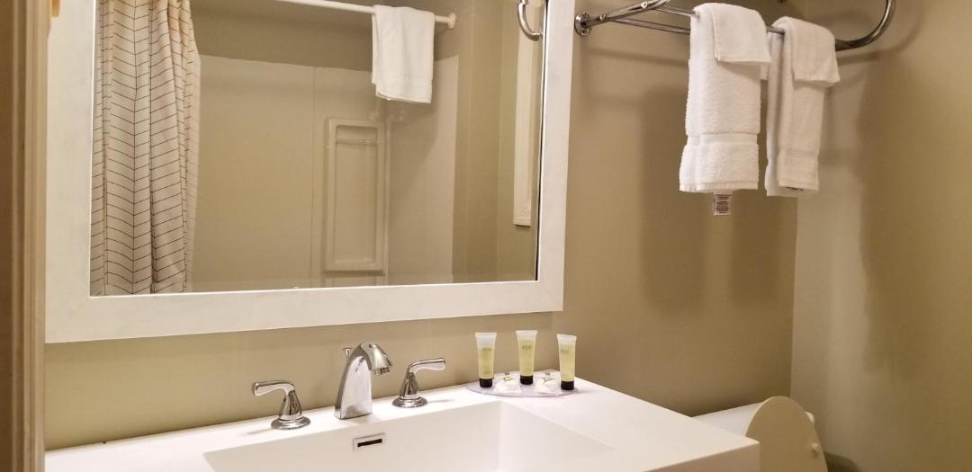 Photo of Bathroom in Shinnecock Hills