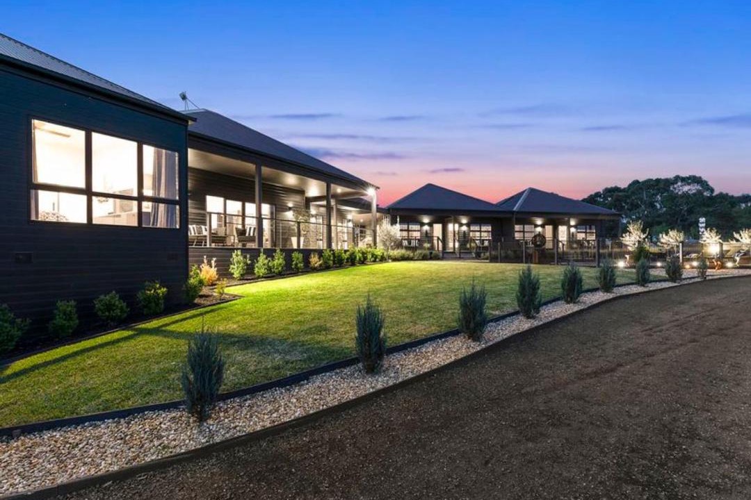 Photo of Others in Meeniyan