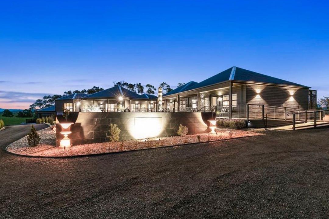 Photo of Others in Meeniyan