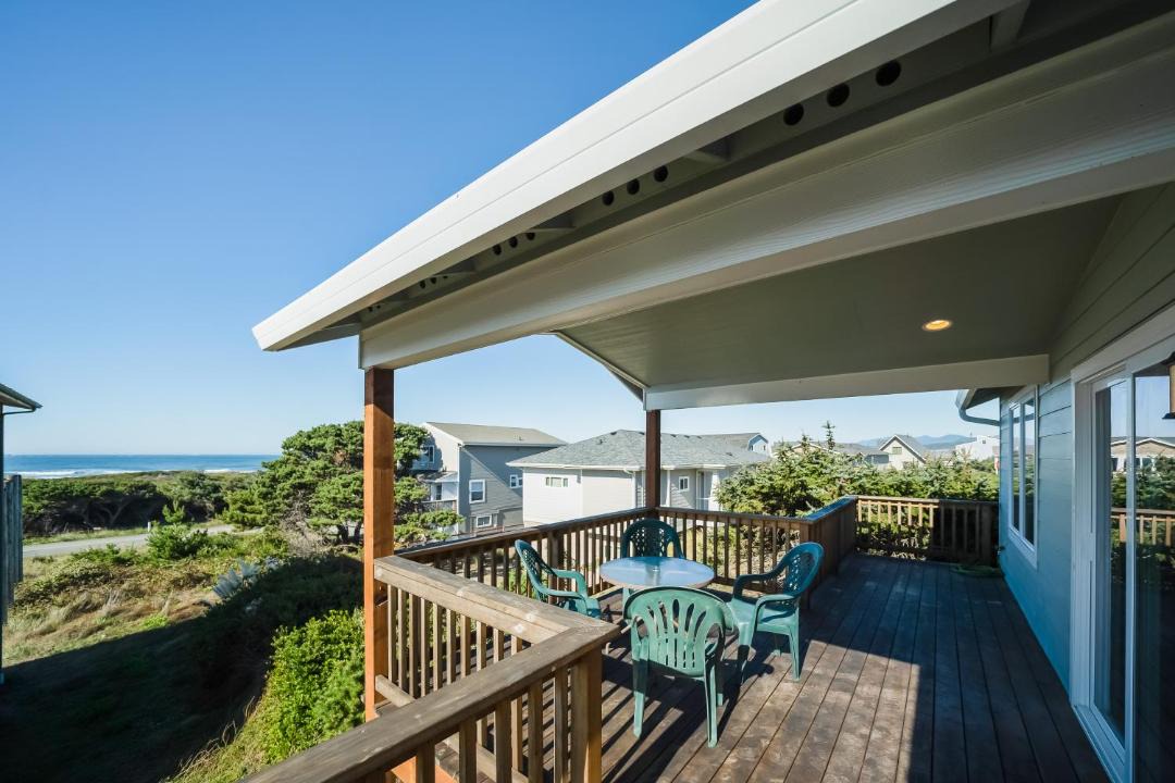 Photo of Patio Balcony in Gold Beach