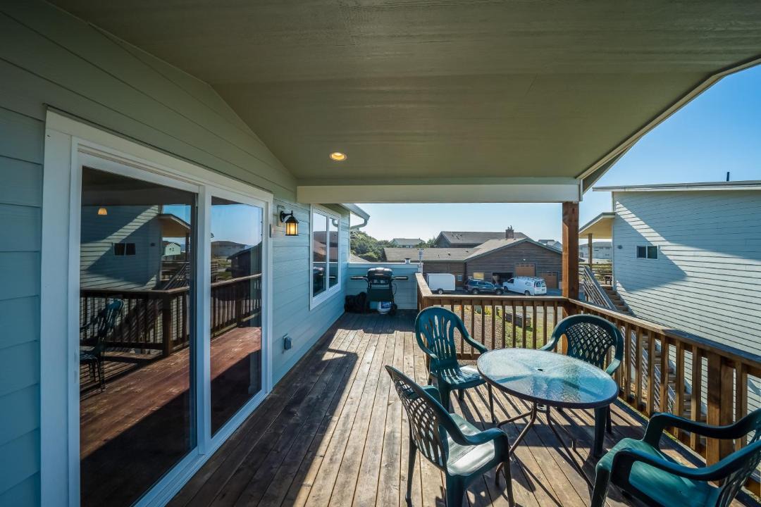 Photo of Patio Balcony in Gold Beach
