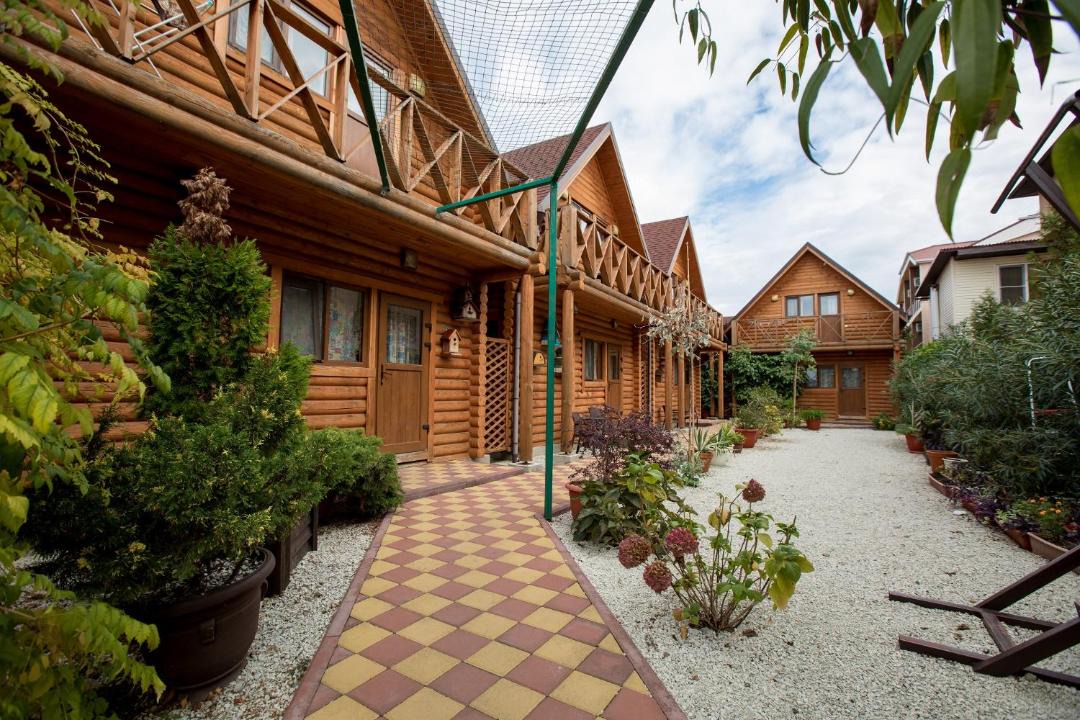 Photo of Buildings in Verkhne-Imeretinskaya Bukhta