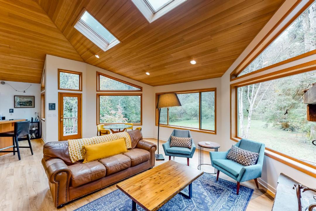 Photo of Others in Cloverdale