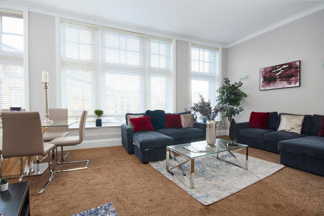 Photo of Livingroom in Harrogate City Centre