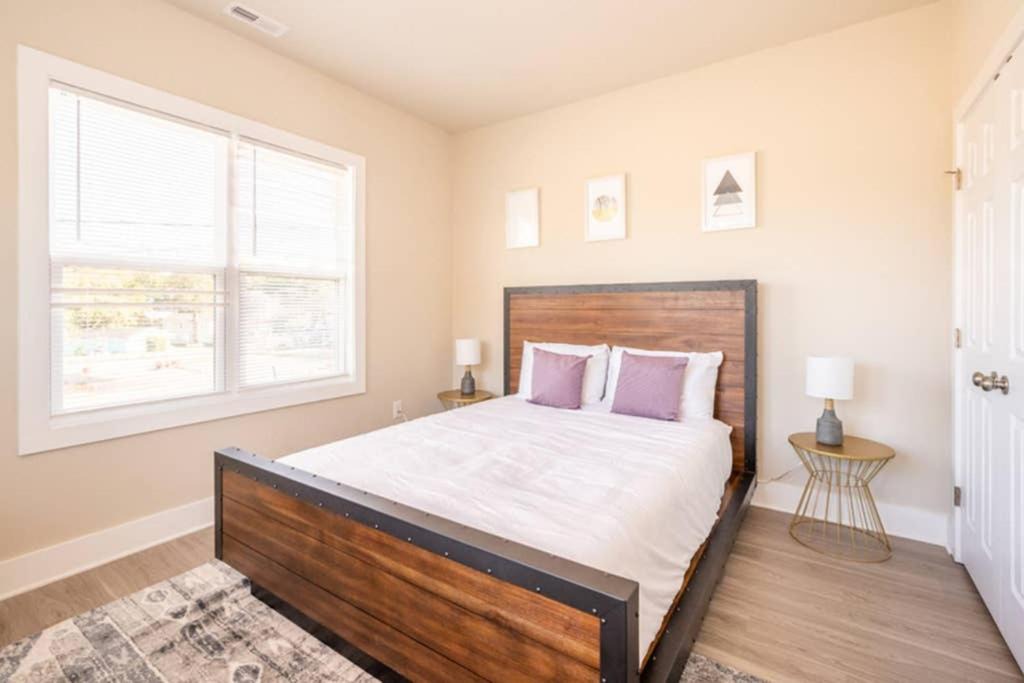 Photo of Bedroom in Downtown