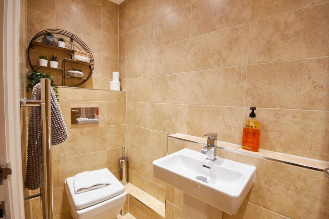 Photo of Bathroom in Harrogate City Centre