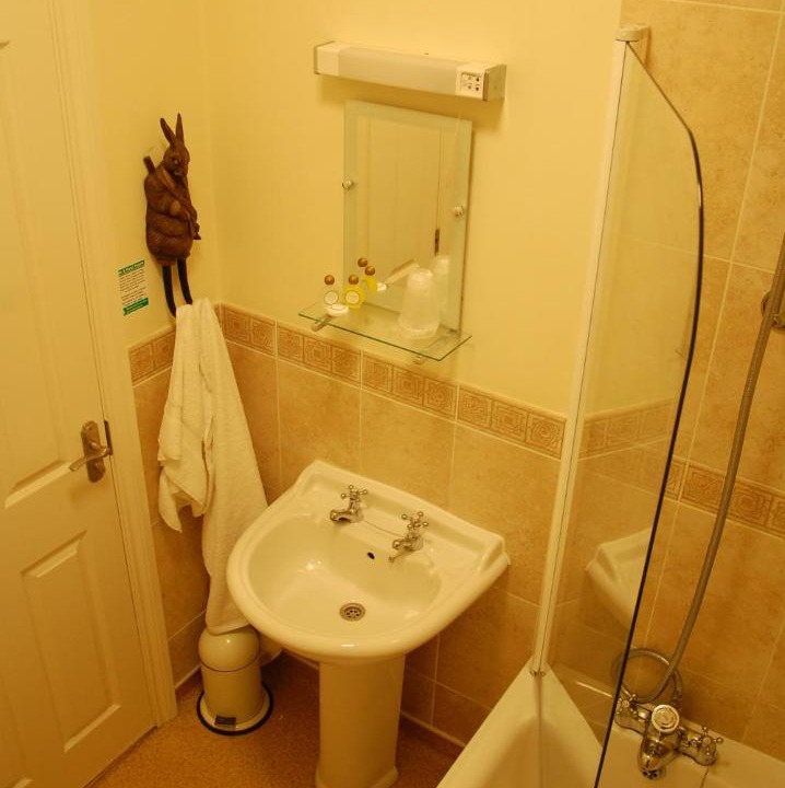 Photo of Bathroom in Bridgnorth