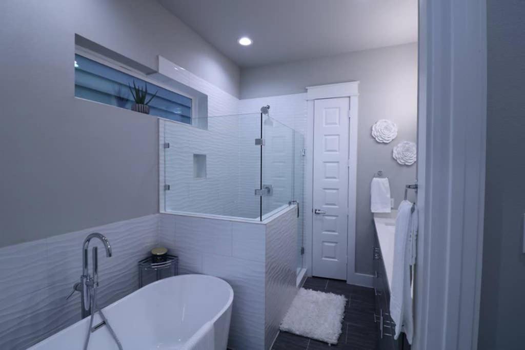 Photo of Bathroom in Astrodome
