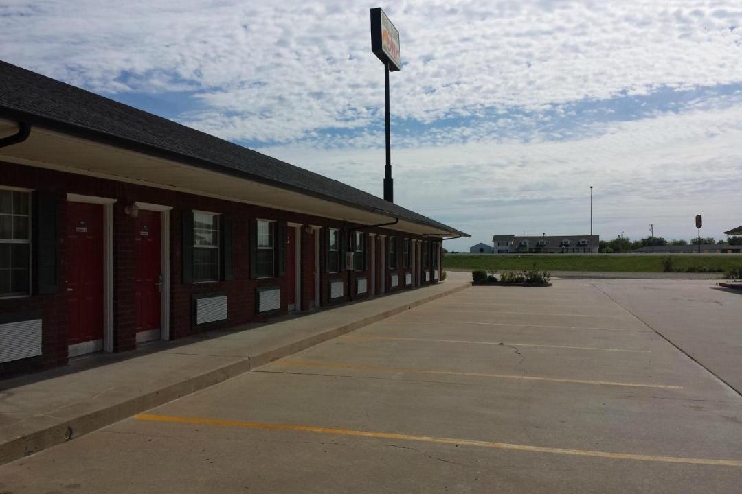 Photo of Others in Henryetta