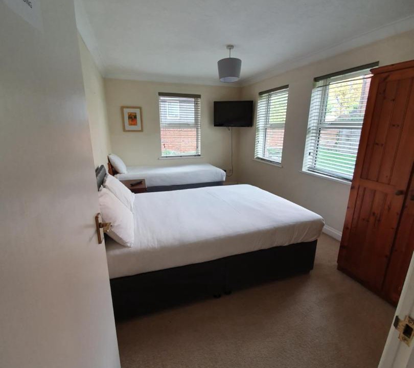 Photo of Others in Reading