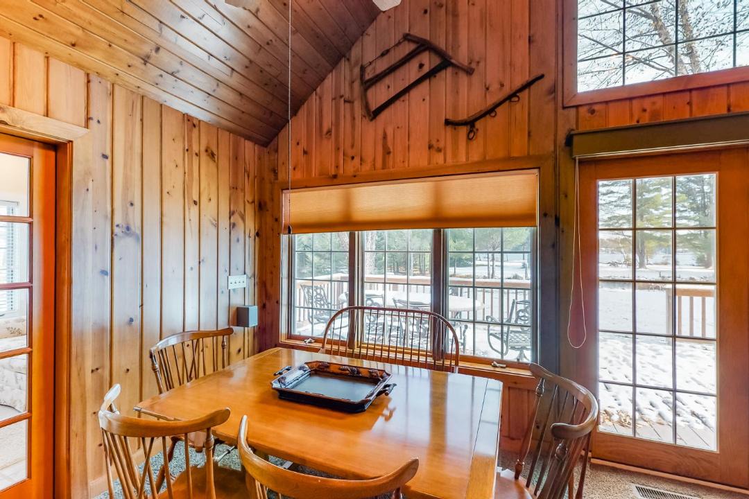 Photo of Livingroom in Eagle River