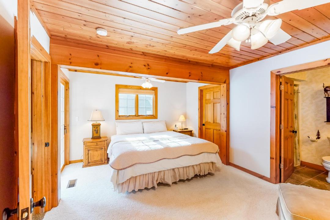 Photo of Bedroom in Eagle River