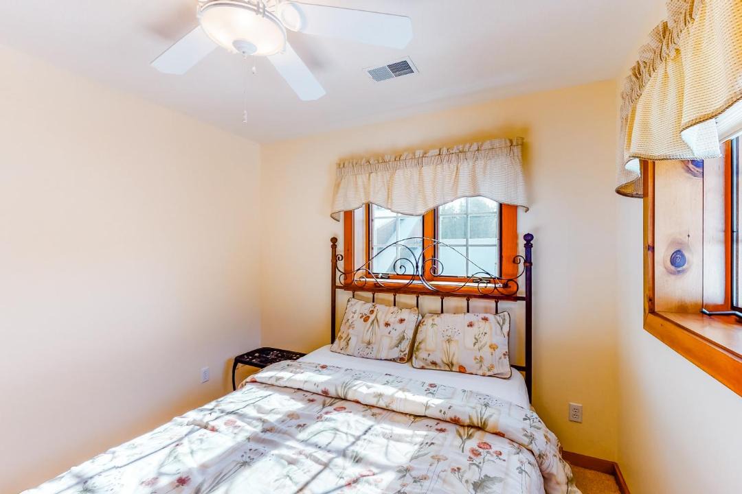 Photo of Bedroom in Eagle River