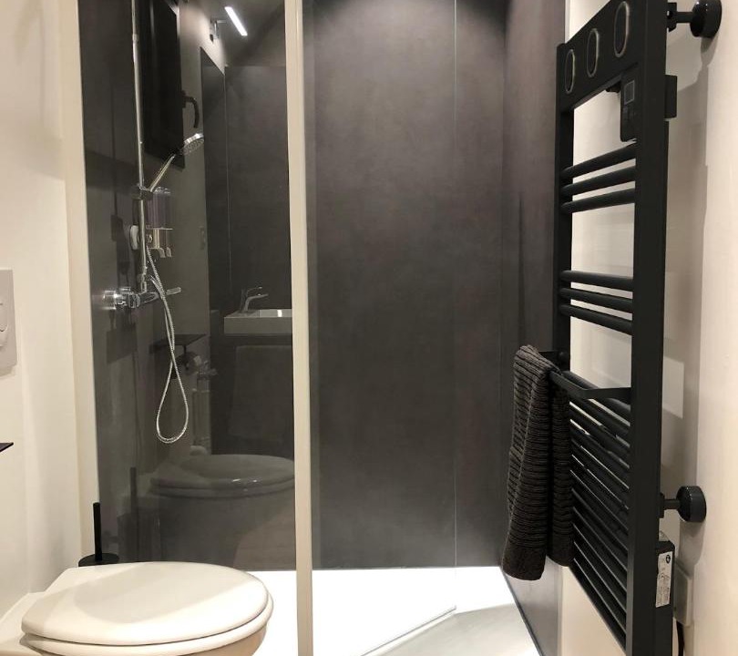 Photo of Bathroom in Saint-Laurent-dAndenay
