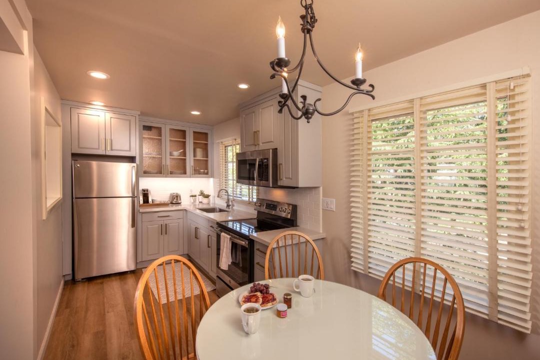 Photo of Others in Northwest Carmel