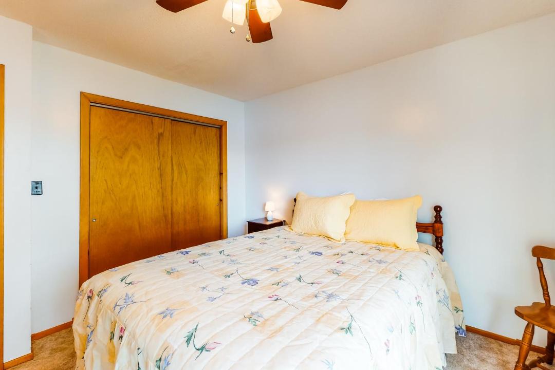 Photo of Others in The Bays