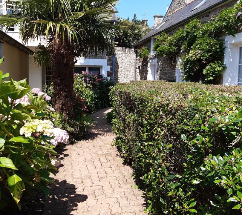 Photo of Others in Dinard