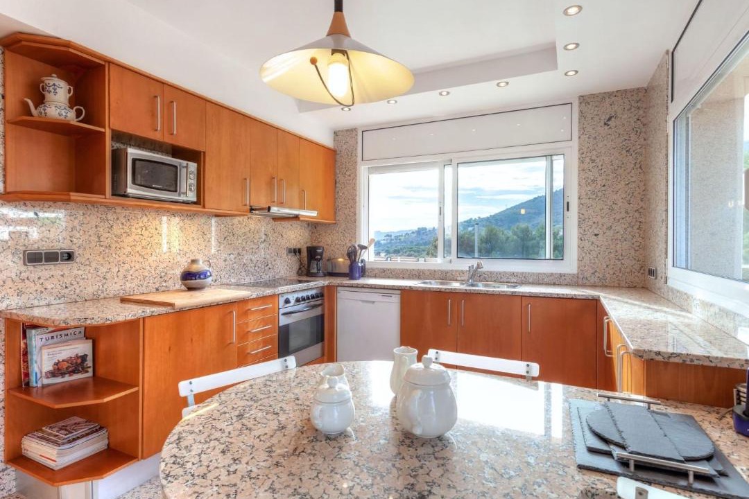 Photo of Kitchen in Llanca