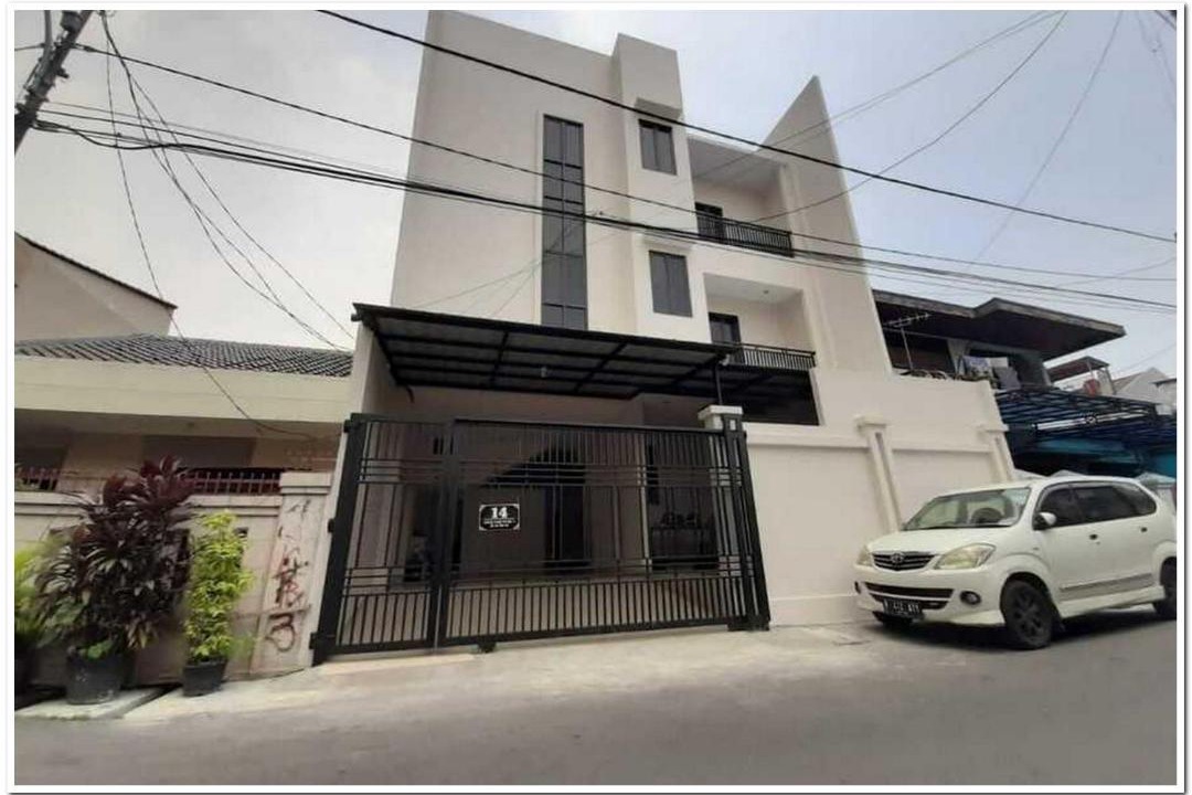 Photo of Buildings in Senen