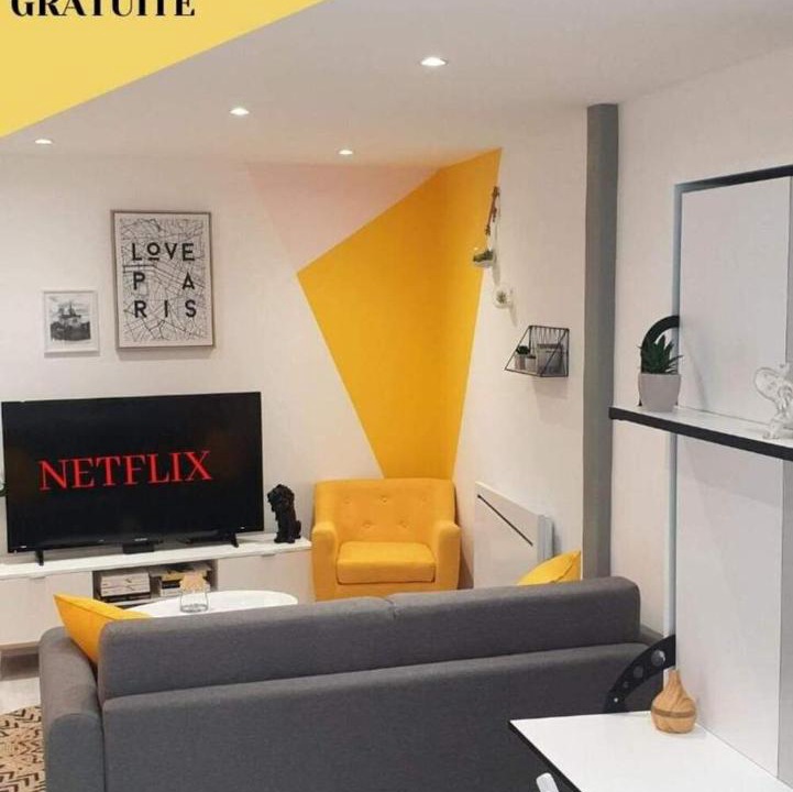 Photo of Livingroom in Etampes