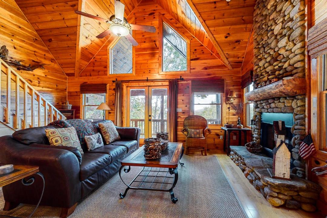 Photo of Livingroom in Morganton