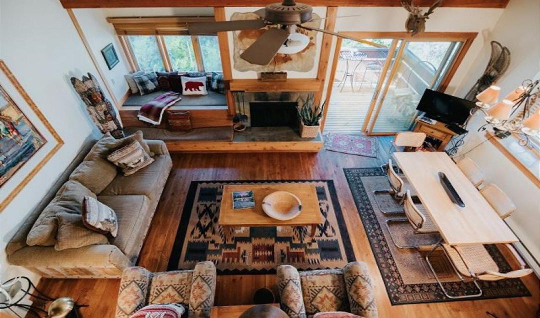 Photo of Livingroom in Moose Wilson Road