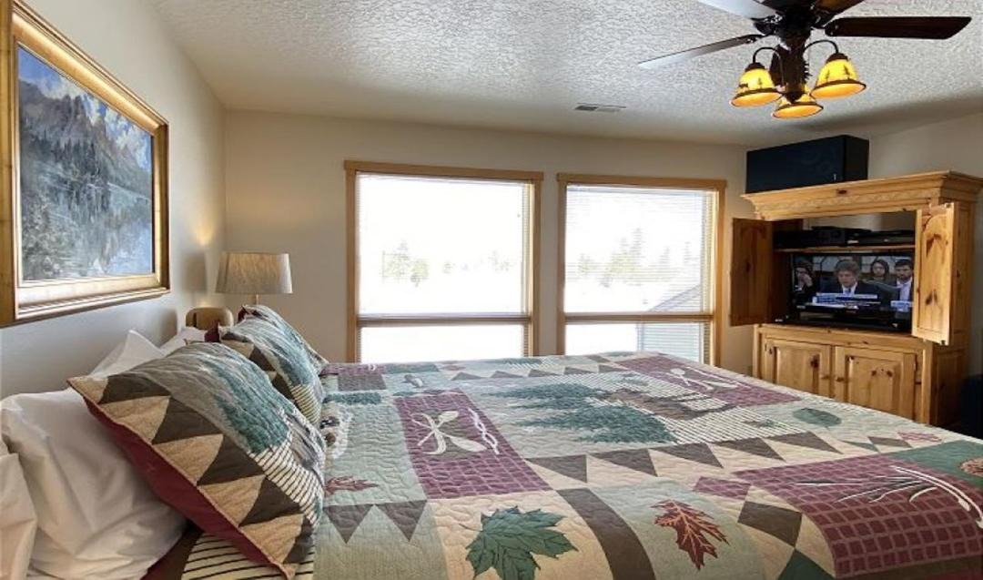 Photo of Bedroom in Moose Wilson Road