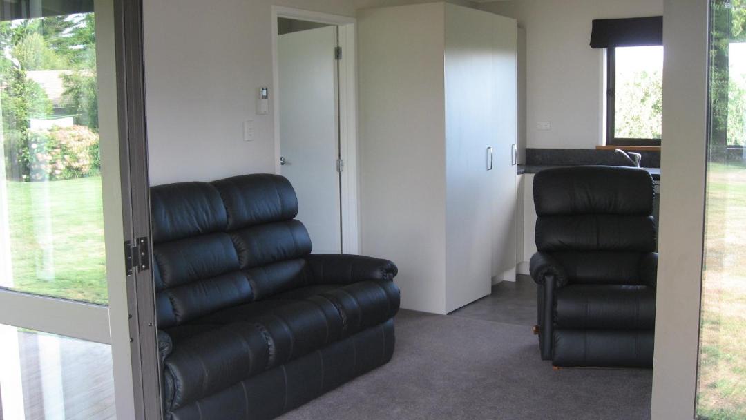 Photo of Others in Longlands