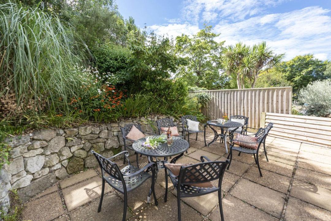 Photo of Patio Balcony in Bonchurch