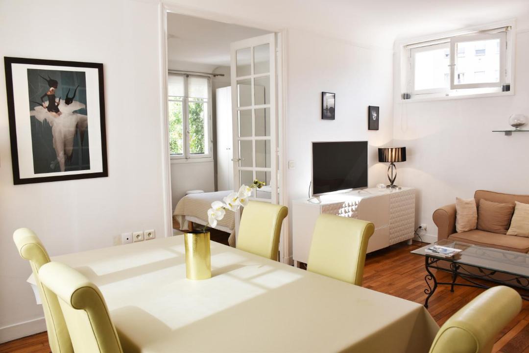 Photo of Livingroom in Porte-Dauphine