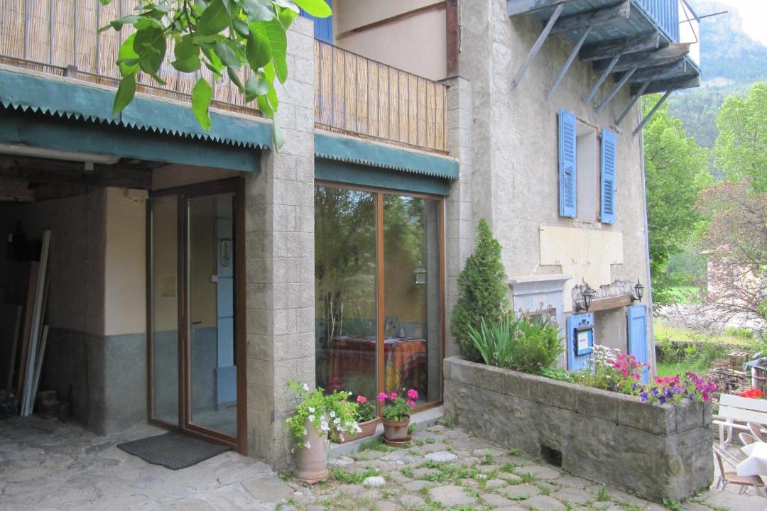Photo of Buildings in Beauvezer