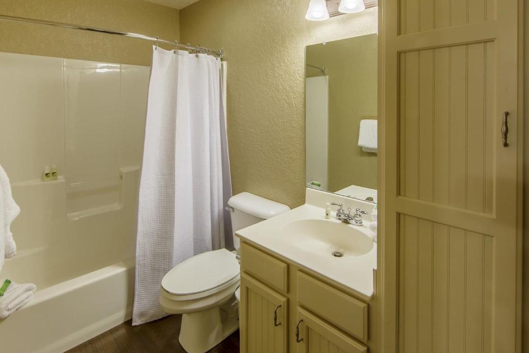 Photo of Bathroom in South Lee