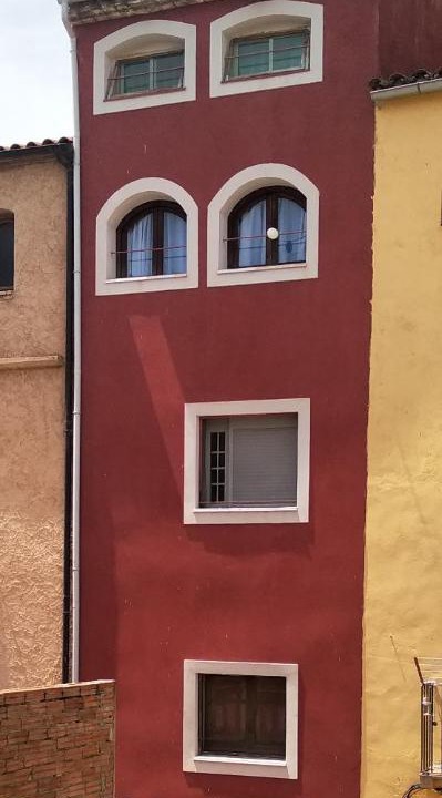 Photo of Buildings in Garcia