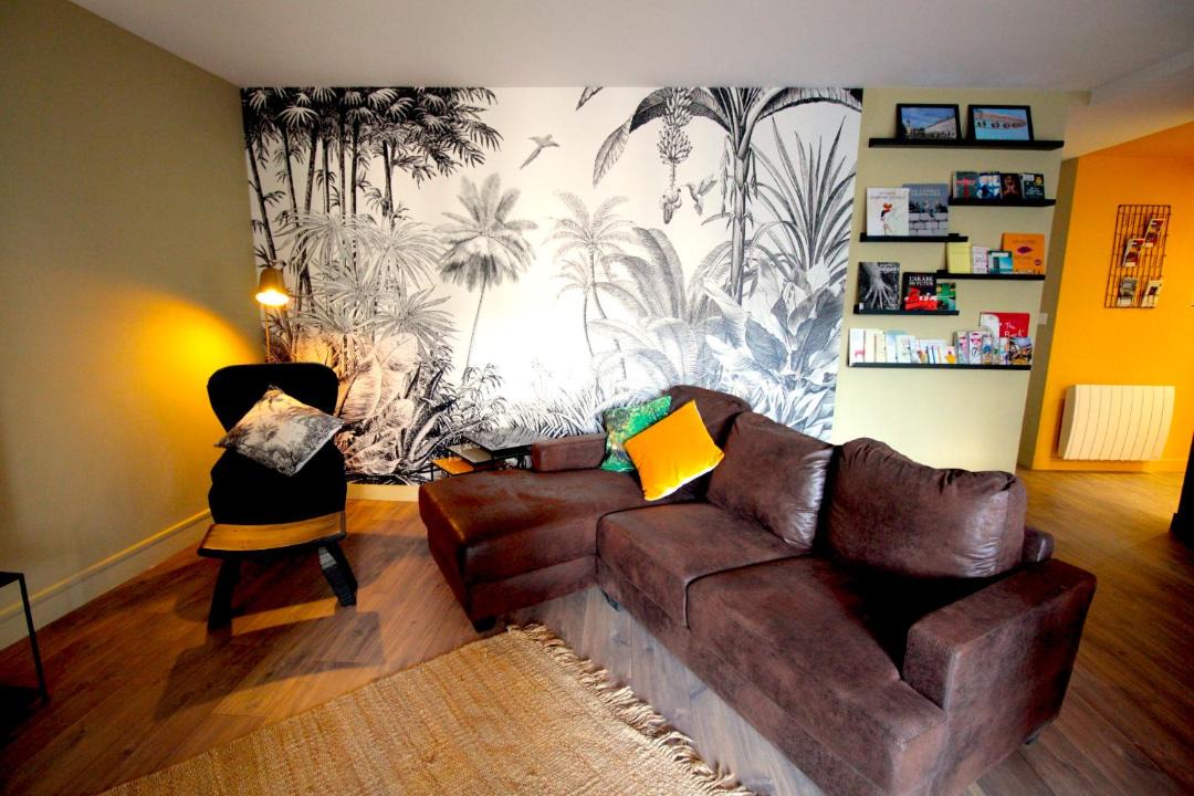 Photo of Livingroom in Yves Farge - Le Fleuve