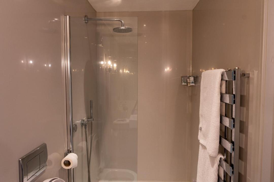 Photo of Bathroom in Lamberhurst