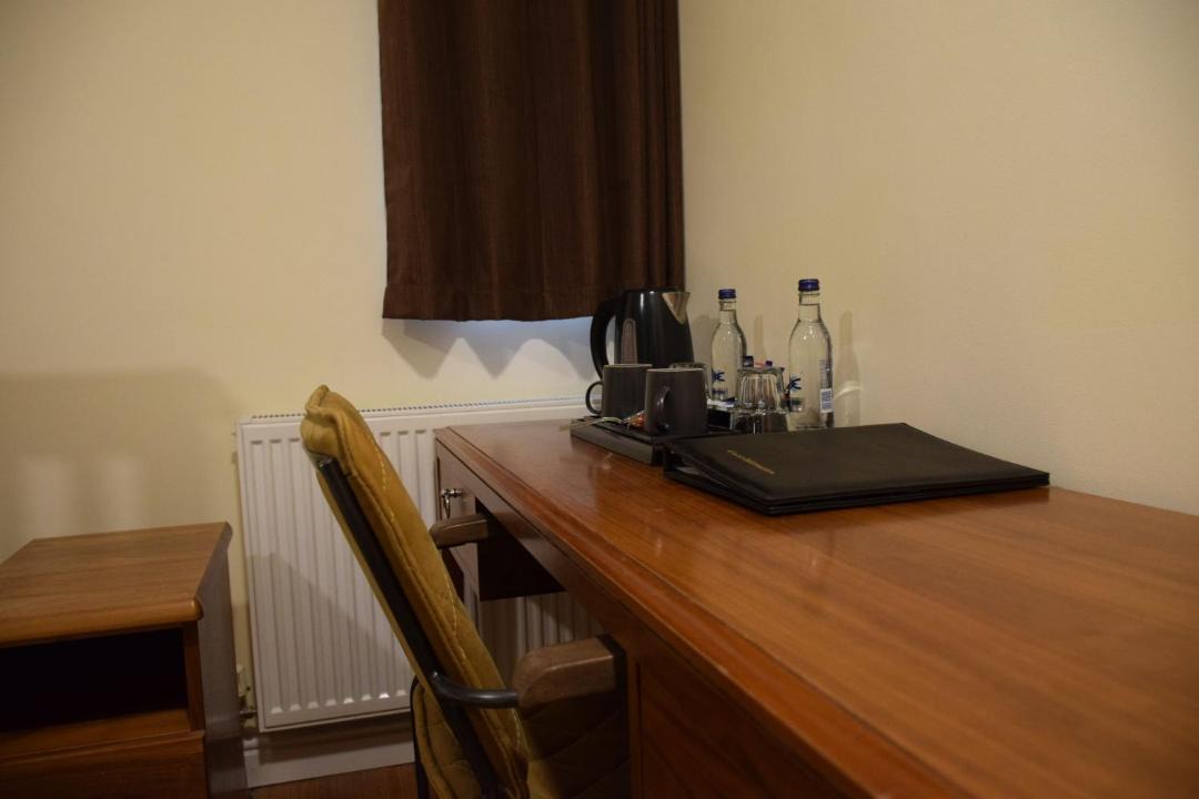 Photo of Others in Knowl Hill