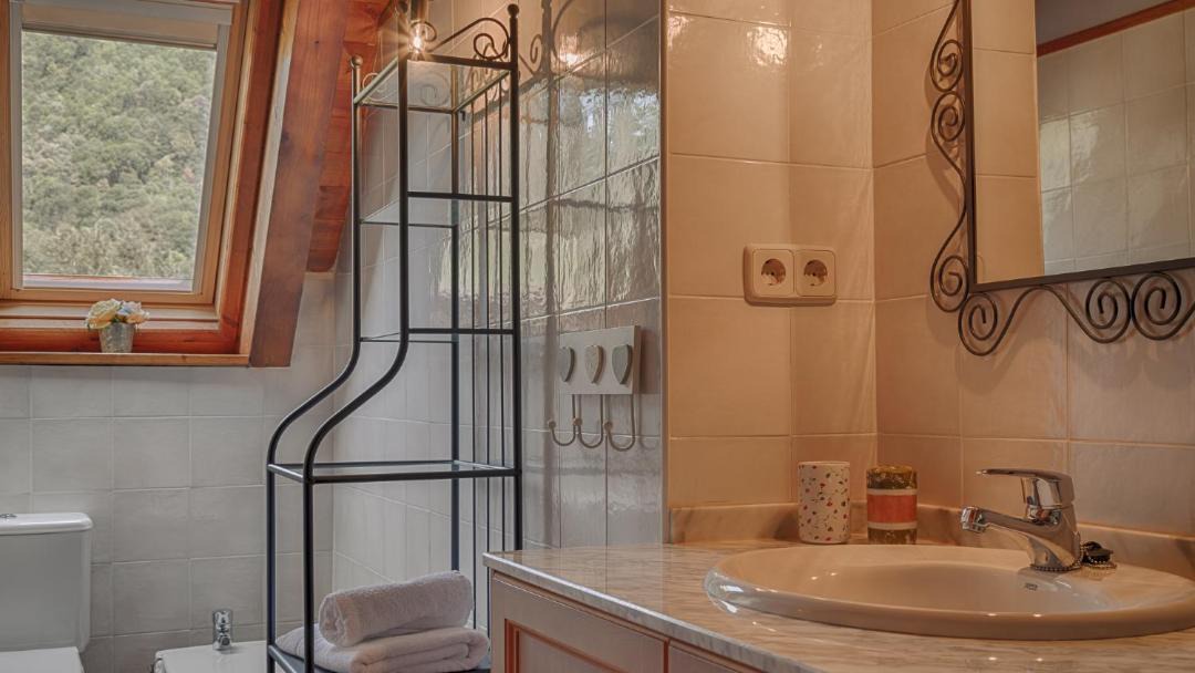 Photo of Bathroom in Les