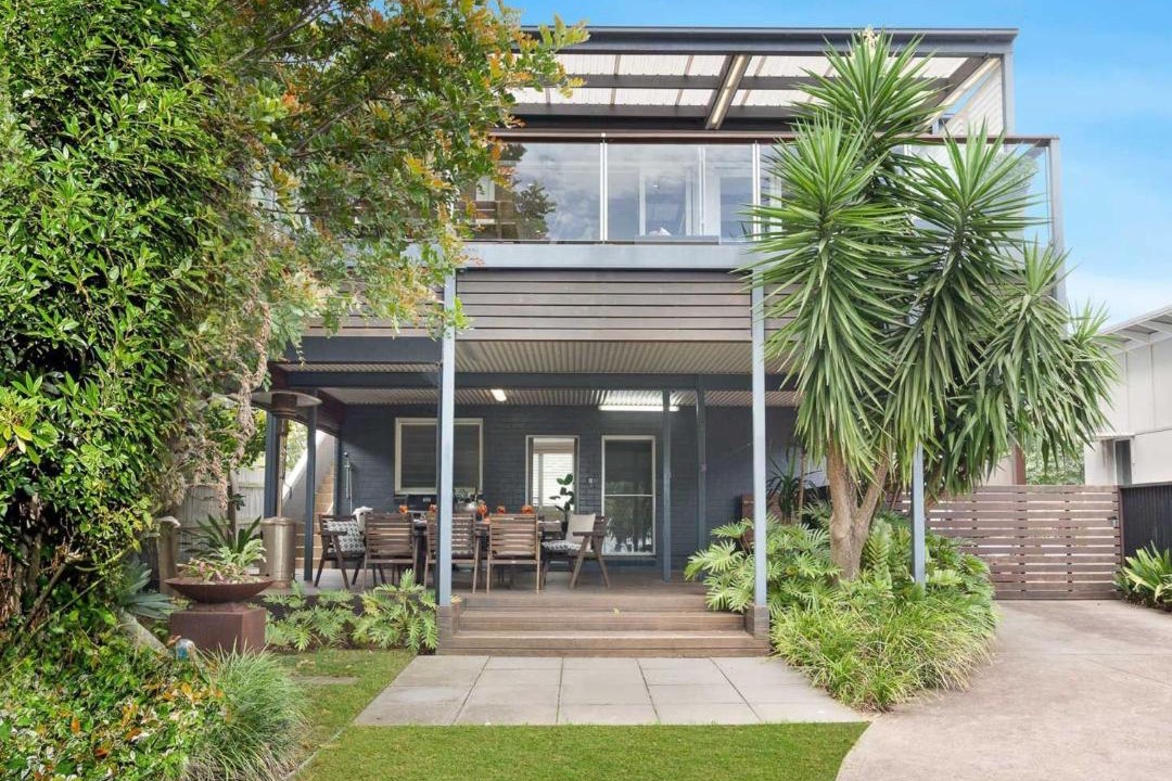 Photo of Buildings in Currarong