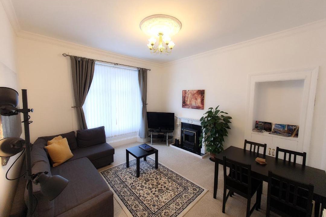 Photo of Livingroom in Dumbarton
