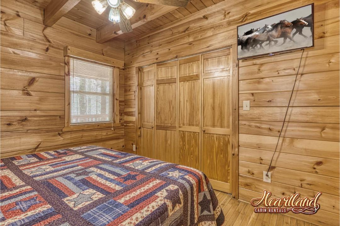 Photo of Bedroom in Sevierville