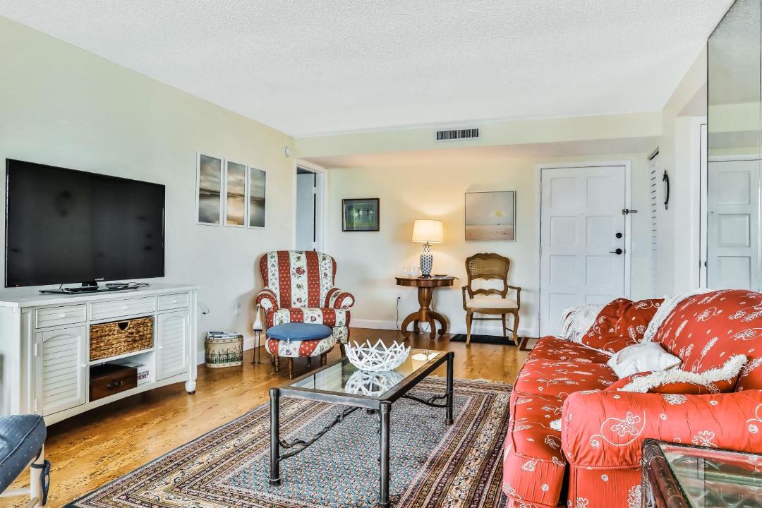 Photo of Livingroom in Longboat Key