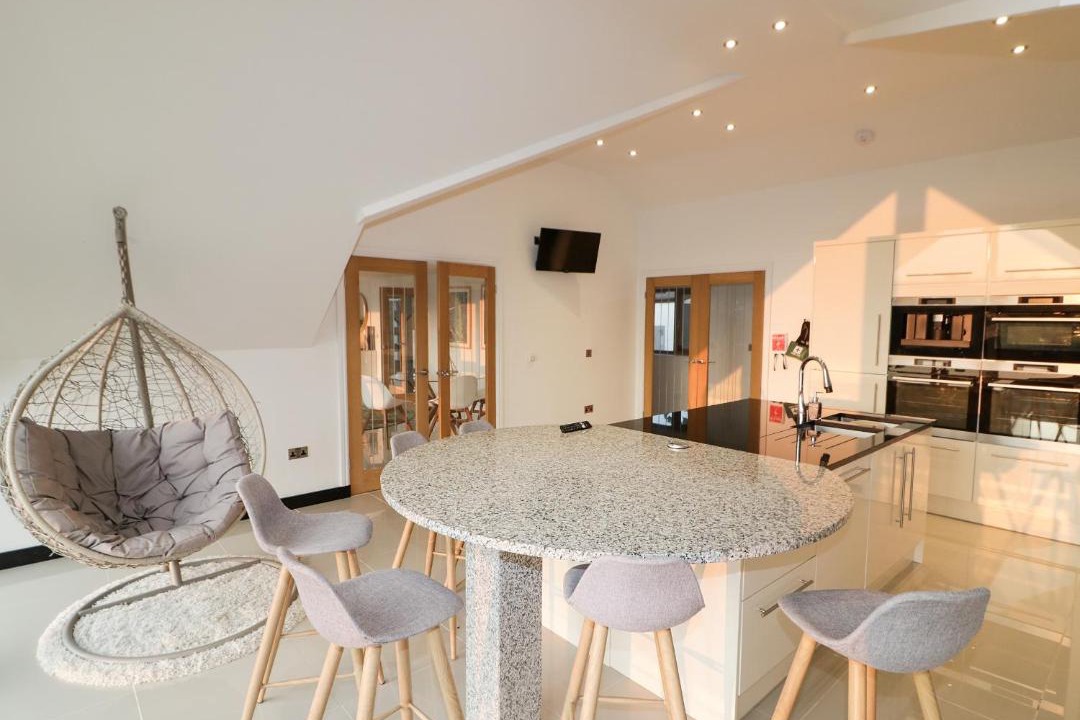 Photo of Livingroom in Lostwithiel