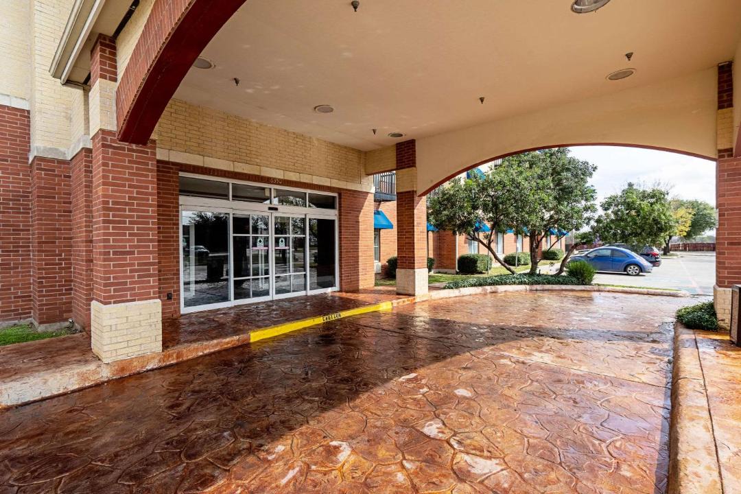 Photo of Others in North San Antonio - SAT